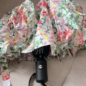LOFT Floral Springtime Compact Umbrella - NEW